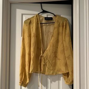 NWOT Realisation Par Blouse size small!